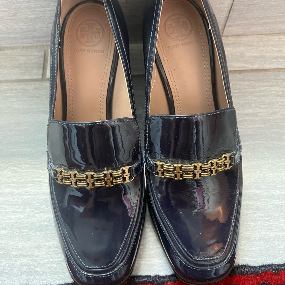 Tory Burch patent navy heel